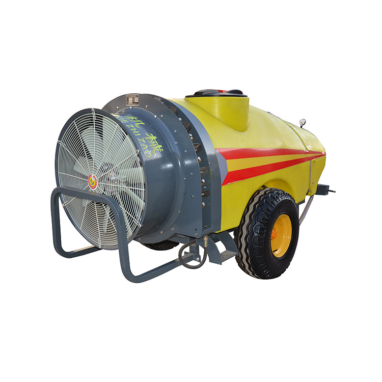 Spruzzatori trainati a getto d'aria